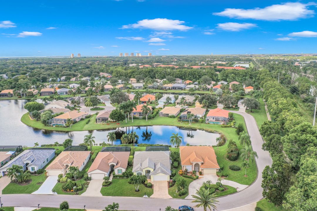 25610 Inlet Way Ct, Bonita Springs, FL 34135