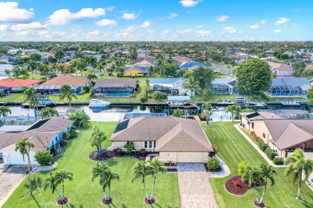 5228 SW 11th Pl, Cape Coral, FL 33914