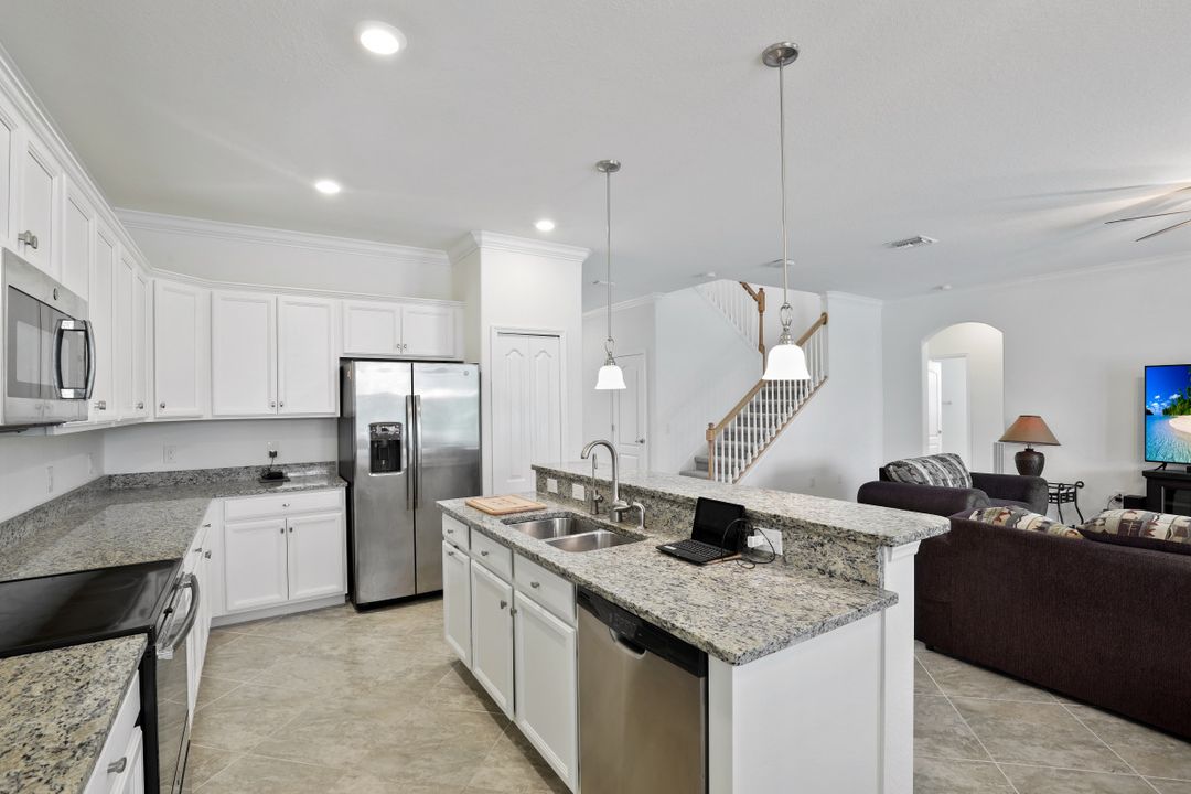 11937 Silver Cobblestone Way, Fort Myers, FL 33913