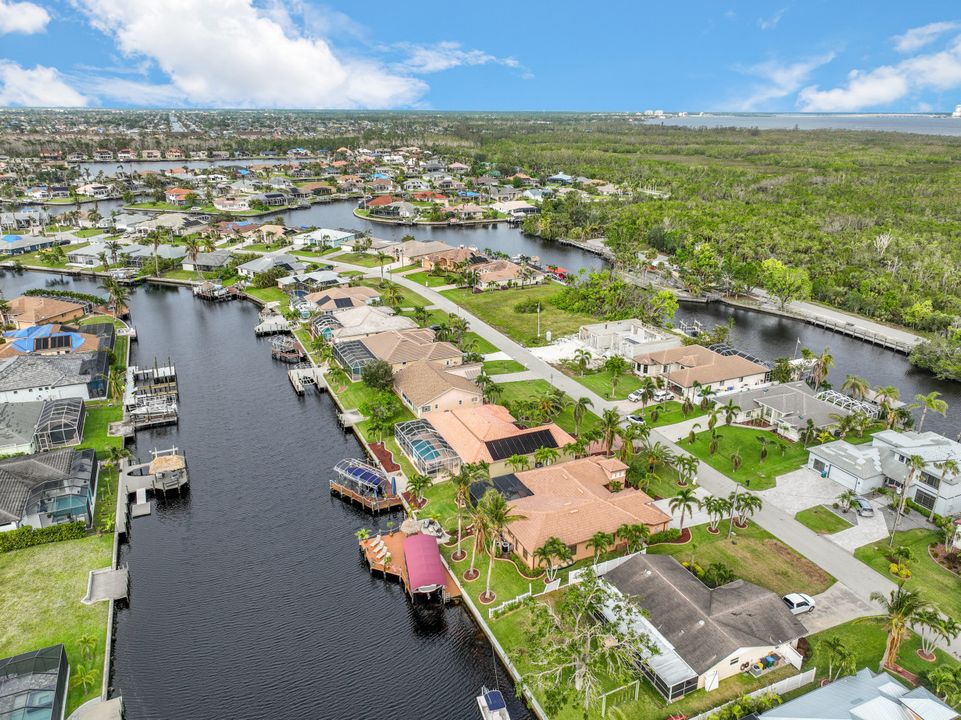 2234 SE 20th Pl, Cape Coral, FL 33990