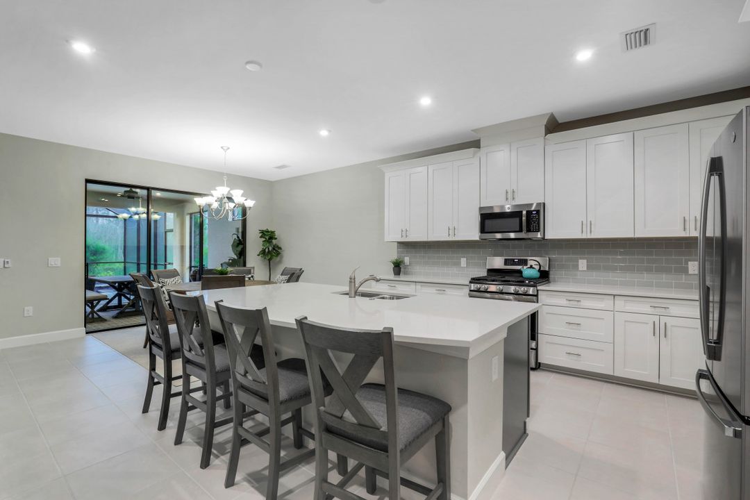 19595 Estero Pointe Ln, Fort Myers, FL 33908