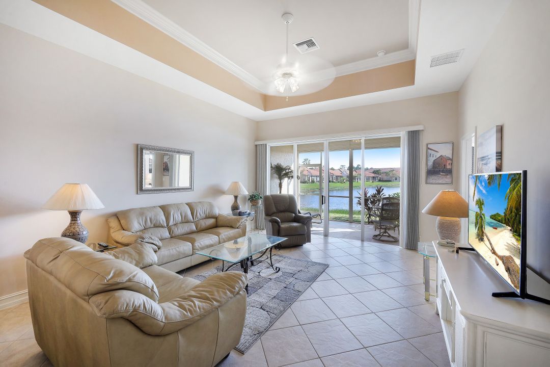 8062 Sanctuary Dr #2, Naples, FL 34104