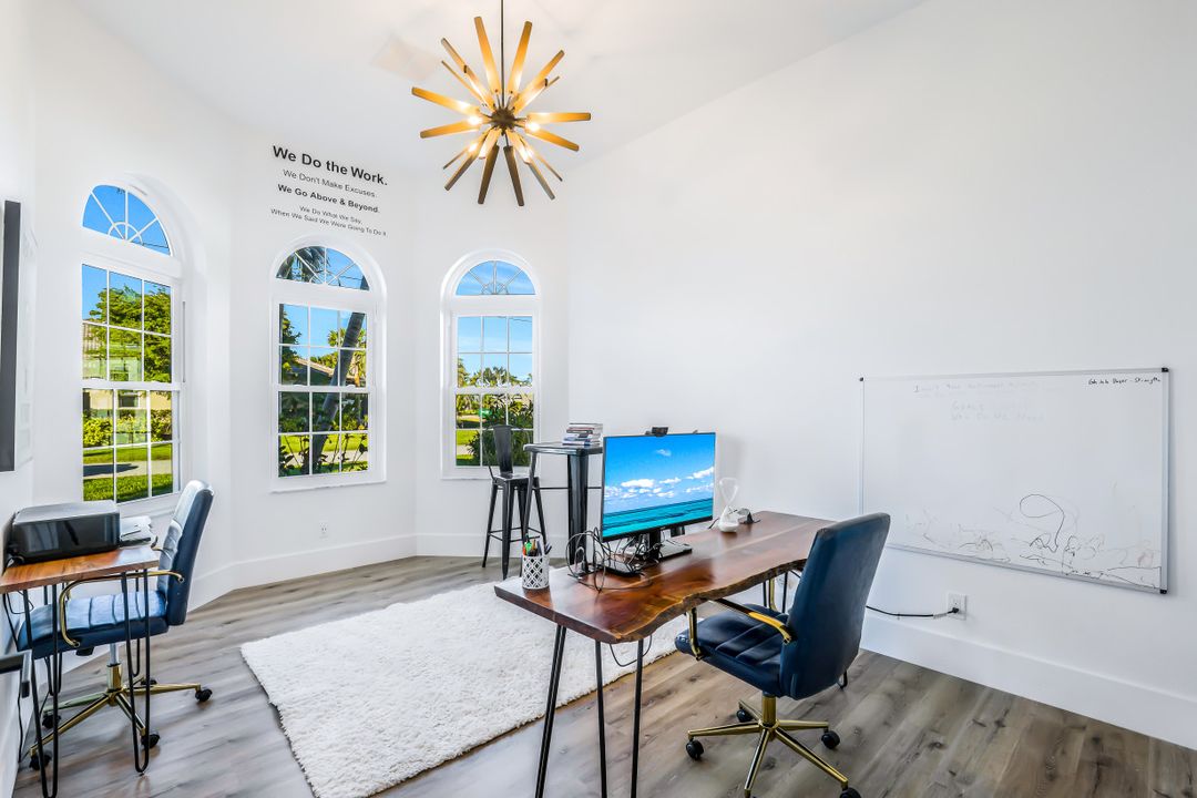 4234 NW 10th St, Cape Coral, FL 33993