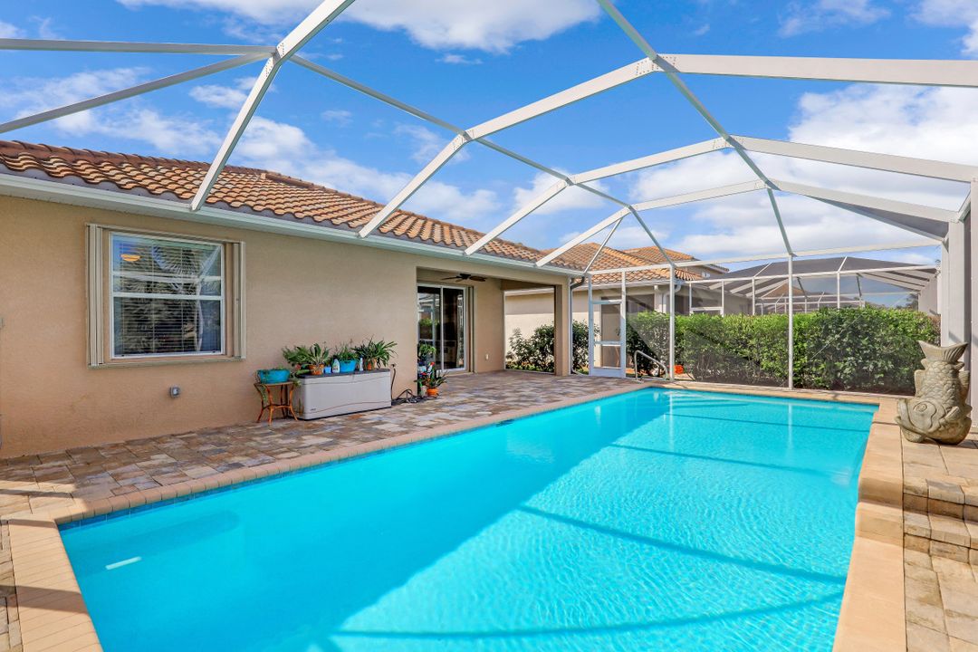 14615 Fern Lake Ct, Naples, FL 34114