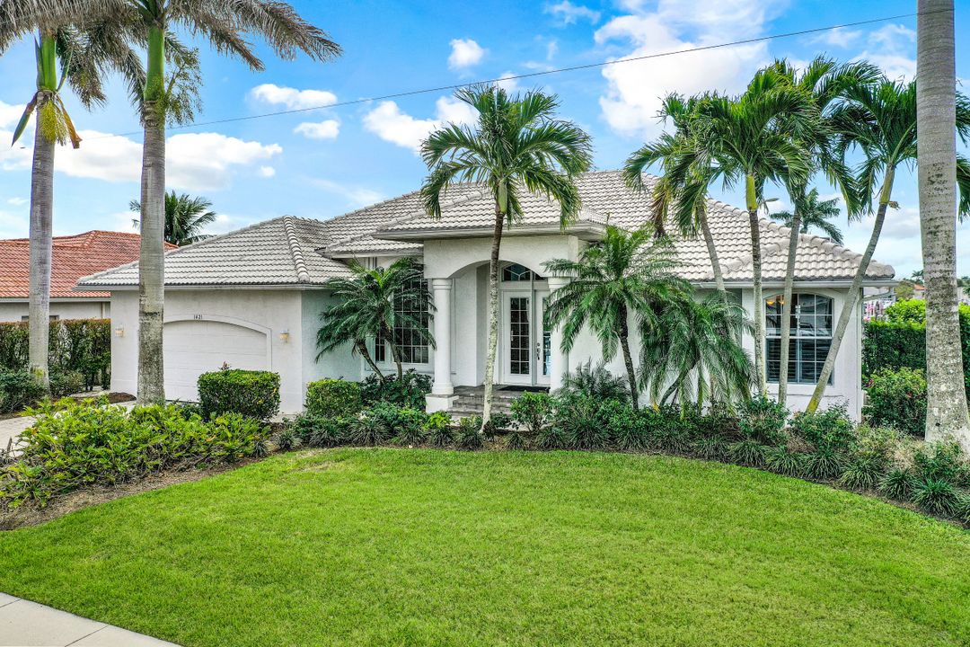 1421 Galleon Ave, Marco Island, FL 34145