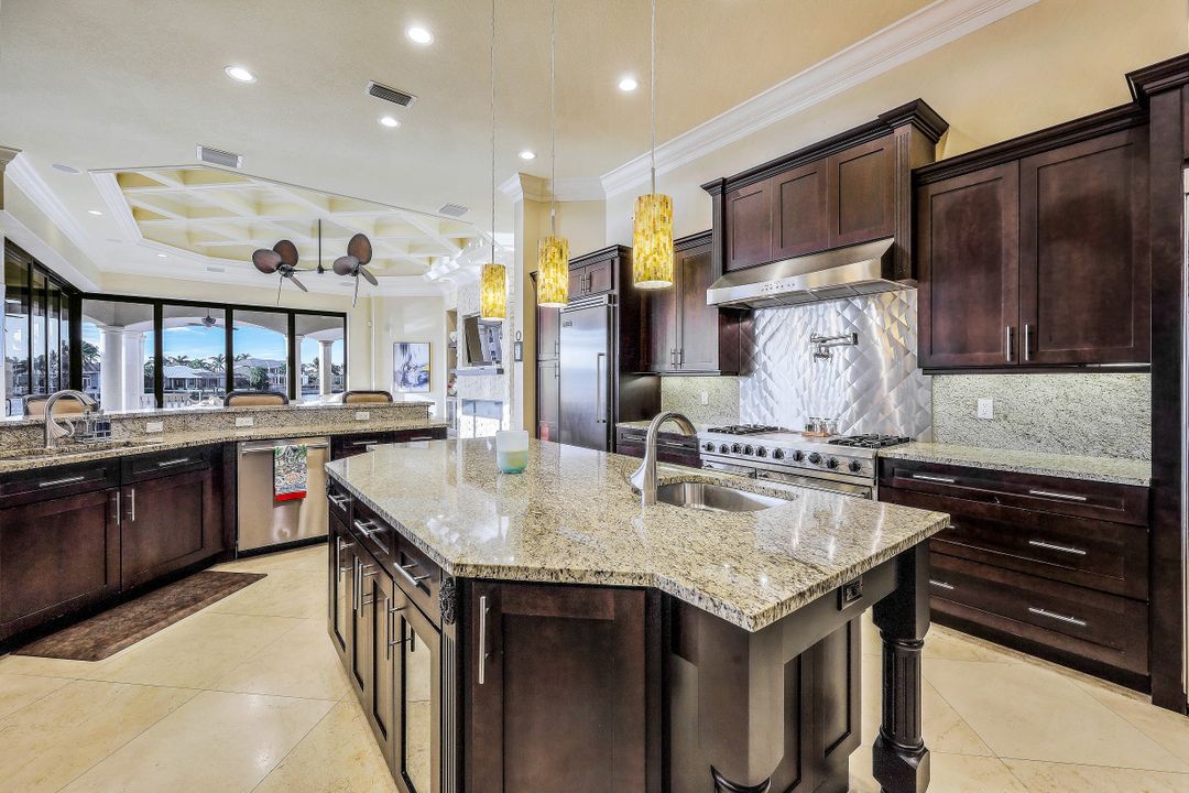 830 W Copeland Dr, Marco Island, FL 34145