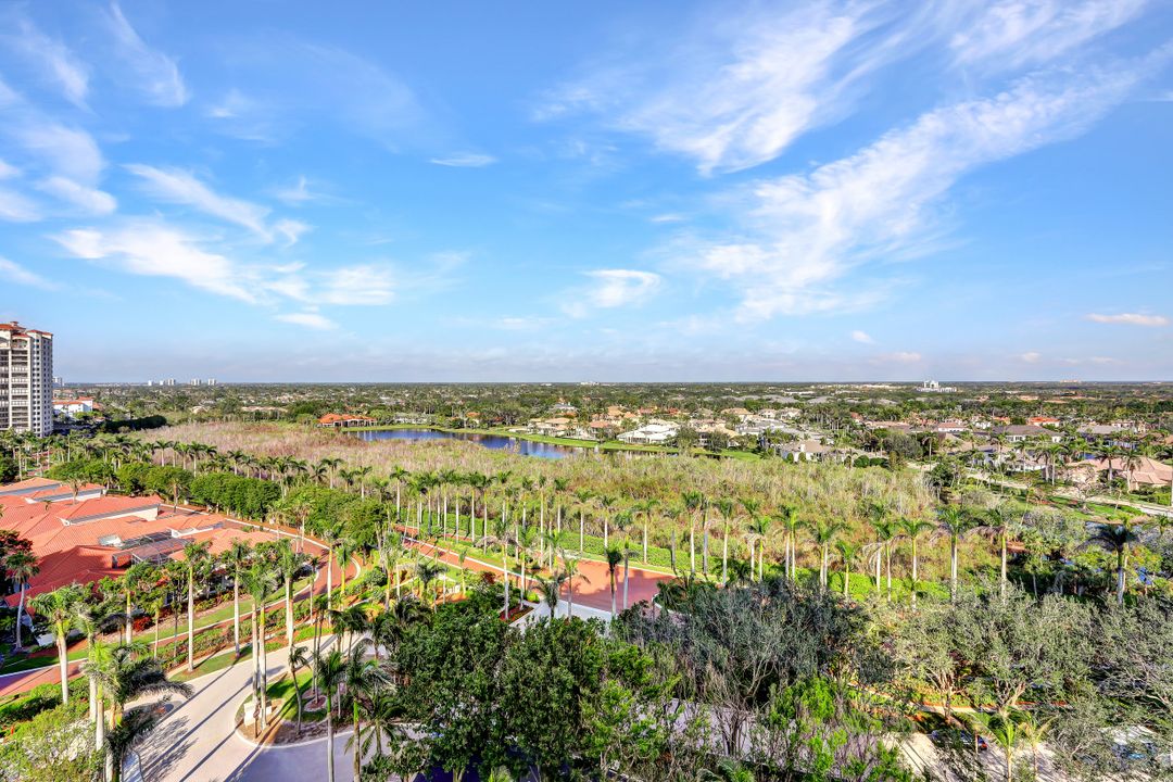 8960 Bay Colony Dr #1202, Naples, FL 34108