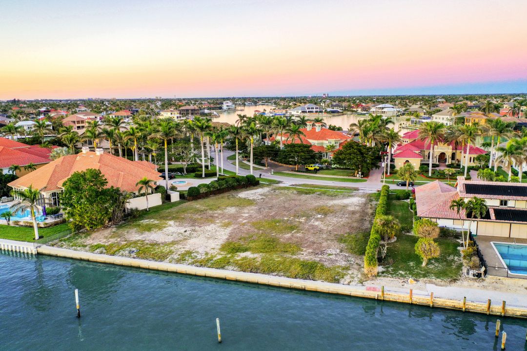 1355 Caxambas Ct, Marco Island, FL 34145