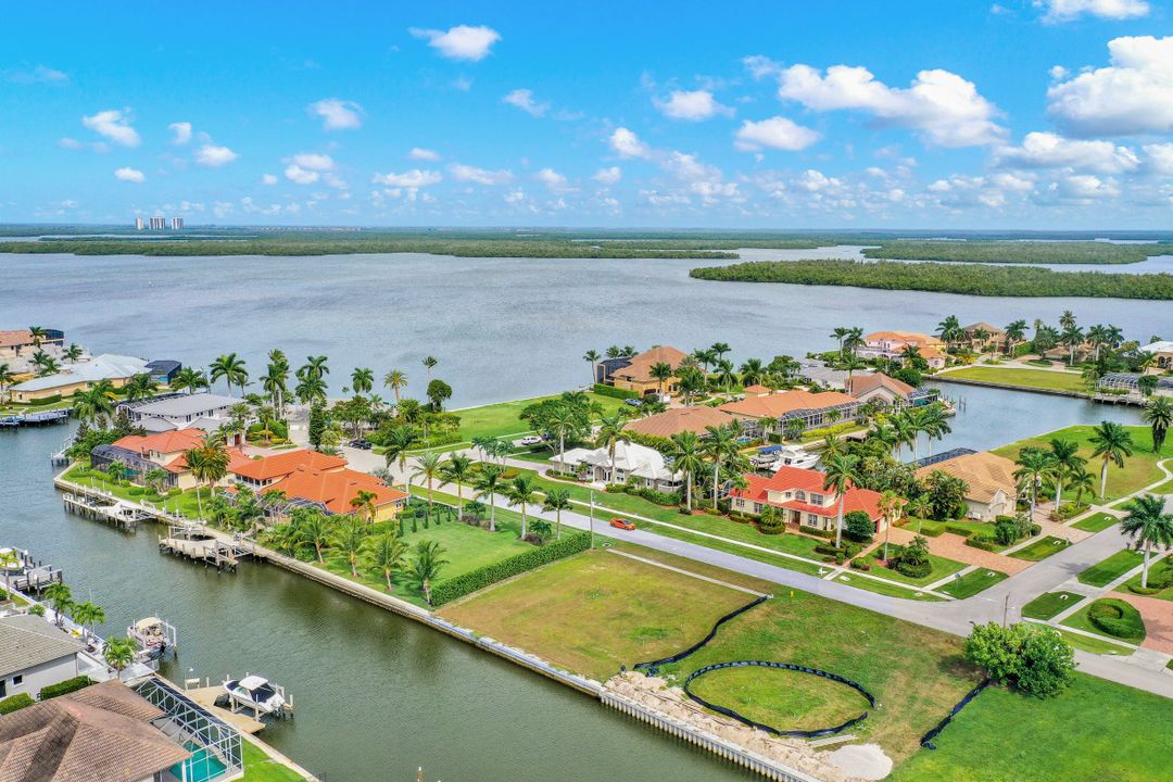 224 Dan River Ct, Marco Island, FL 34145