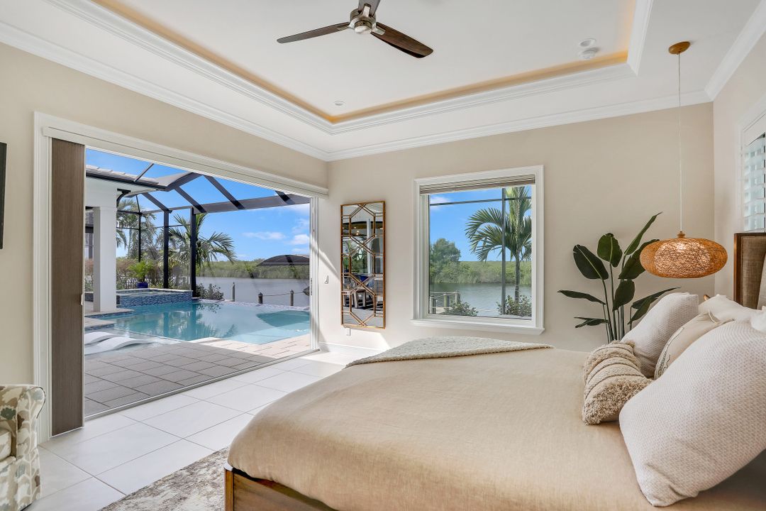 3236 Surfside Blvd, Cape Coral, FL 33914