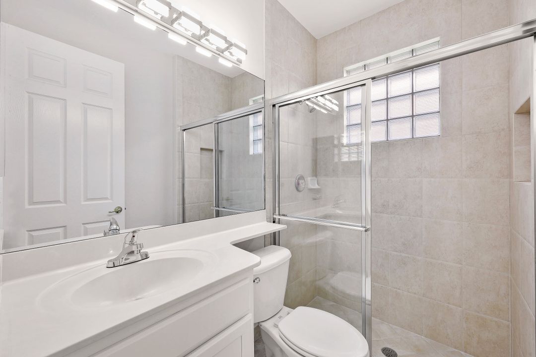 2366 Butterfly Palm Dr, Naples, FL 34119