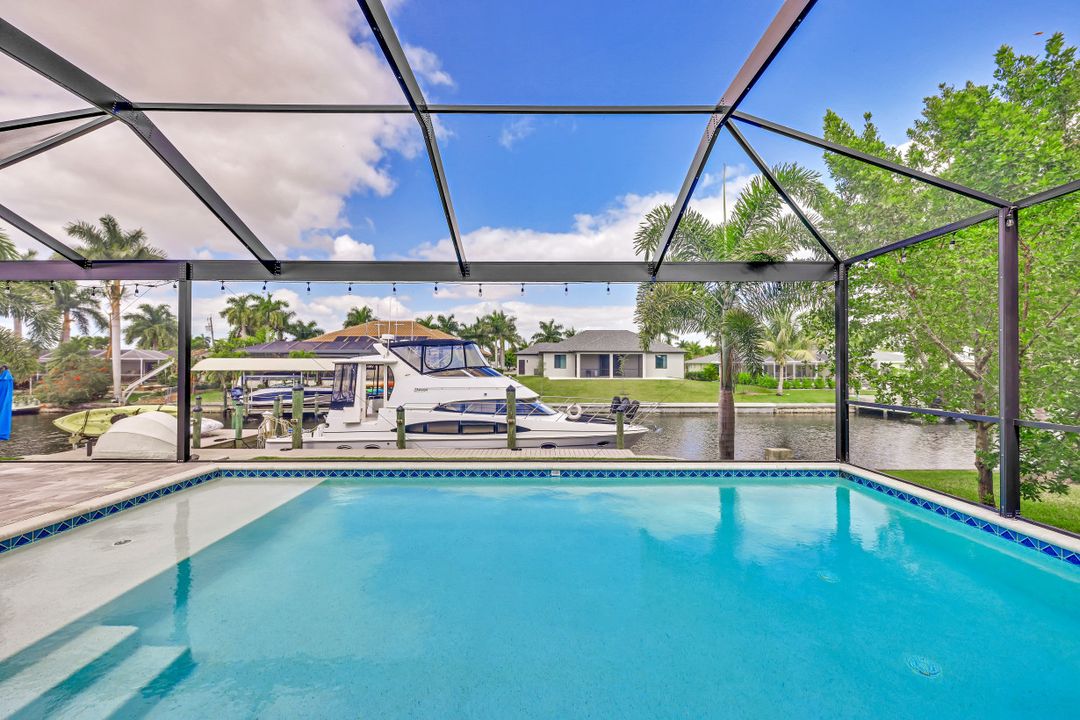 135 SW 50th St, Cape Coral, FL 33914