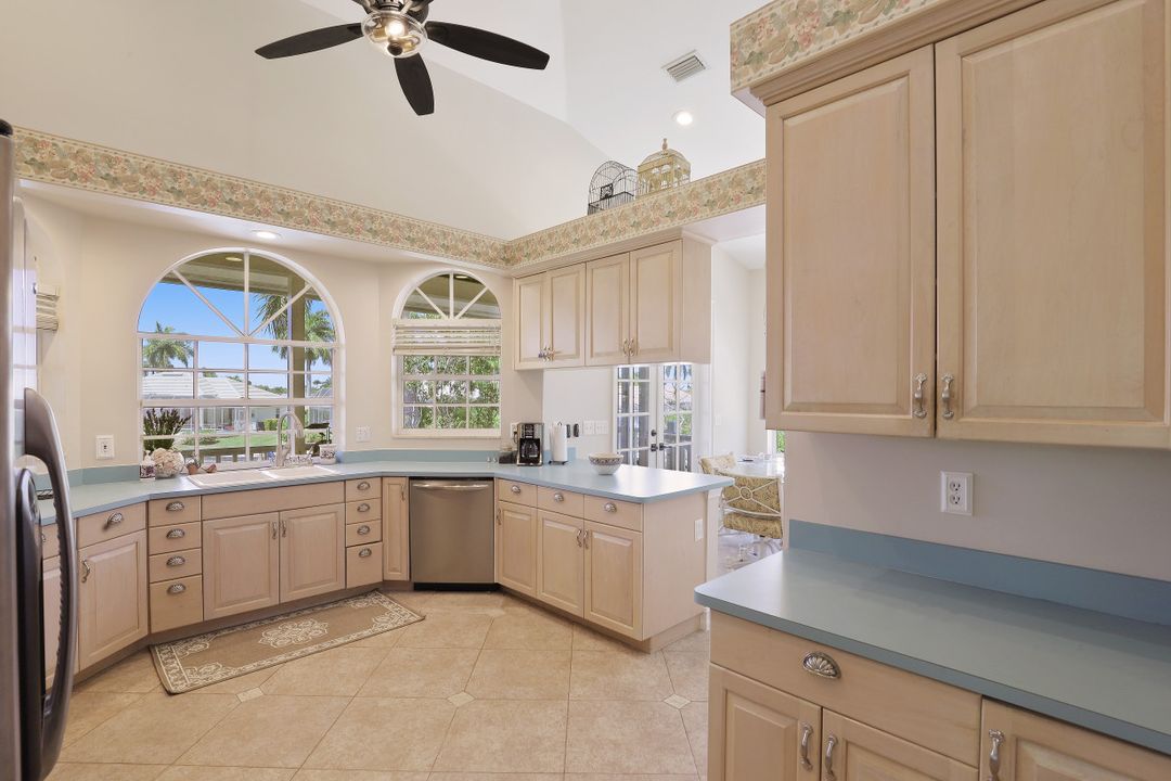 412 Barcelona Ct, Marco Island, FL 34145