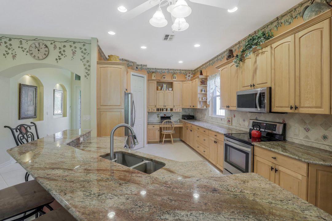 12659 Hunters Lakes Ct, Bonita Springs, FL 34135