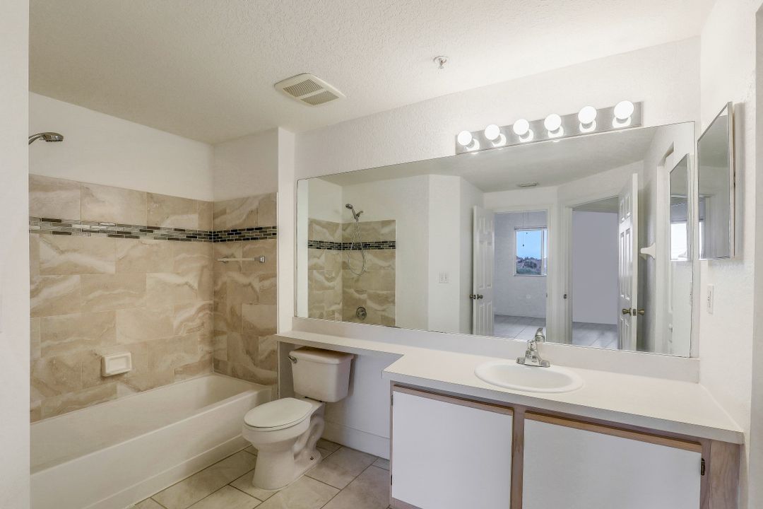 6341 Aragon Way #305, Fort Myers, FL 33966