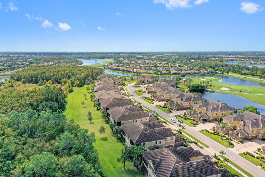 9542 Ironstone Terrace #202, Naples, FL 34120