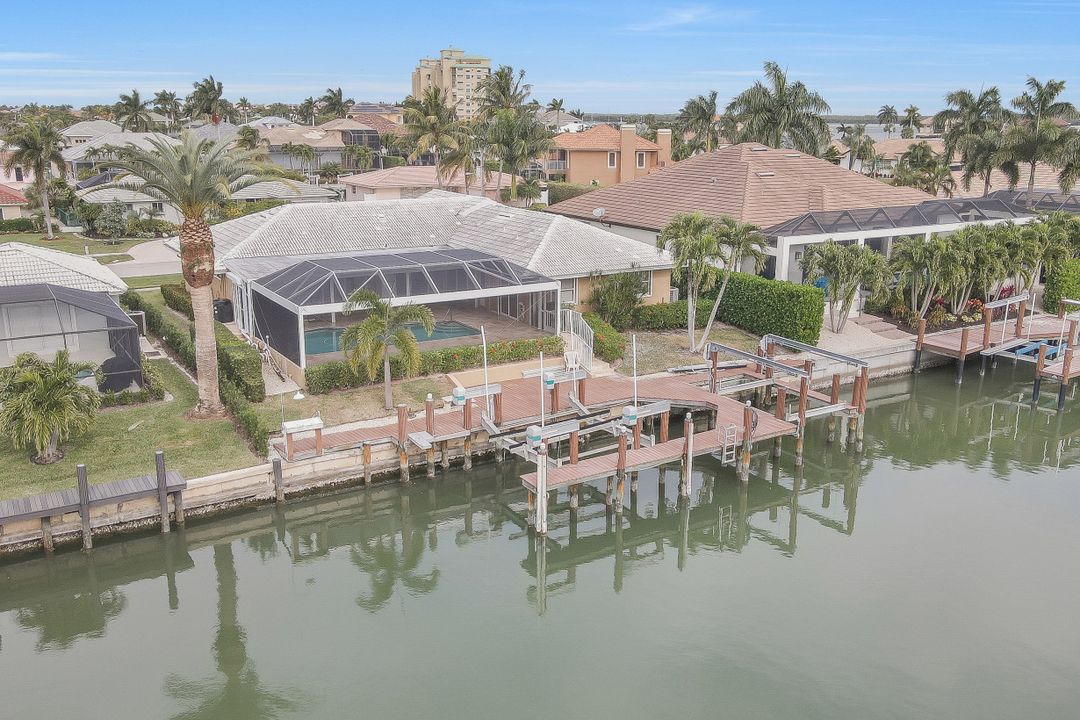 841 Magnolia Ct, Marco Island, FL 34145