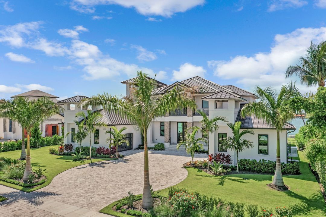 680 S Barfield Dr, Marco Island, FL 34145