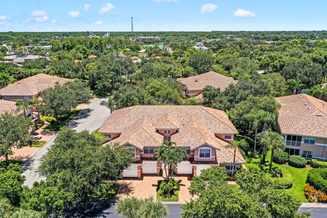 3420 Ballybridge Cir #202, Bonita Springs, FL 34134