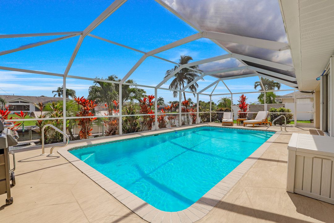 1026 SE 30th St, Cape Coral, FL 33904