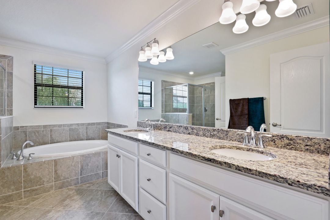 11937 Silver Cobblestone Way, Fort Myers, FL 33913