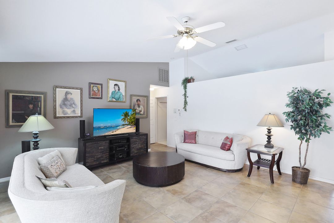 115 Plantation Cir, Naples, FL 34104