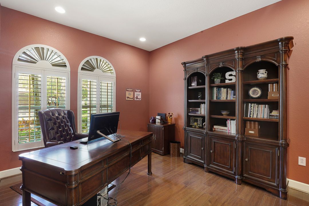 10878 Stonington Ave, Fort Myers, FL 33913