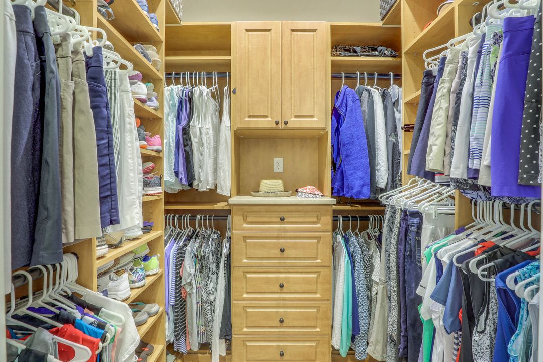 10565 Espanola Dr, Bonita Springs, FL 34135