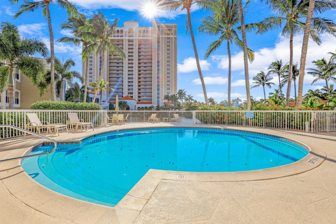 6549 Marissa Loop #21, Naples, FL 34108