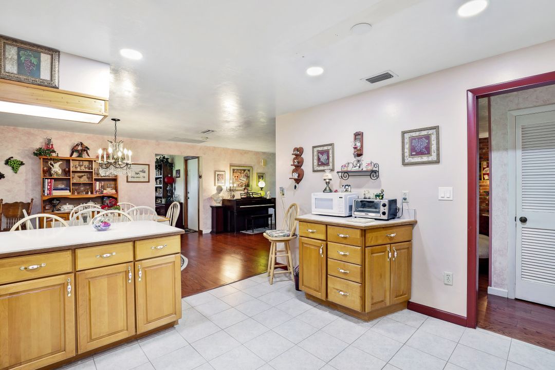 6630 Carmelita Dr, Fort Myers, FL 33905