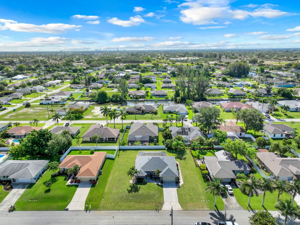 1403 SW 4th Ave, Cape Coral, FL 33991