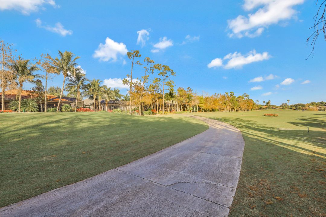 3133 Terramar Dr, Naples, FL 34119