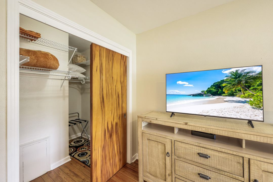 27285 Rio Vista Cir, Bonita Springs, FL 34135