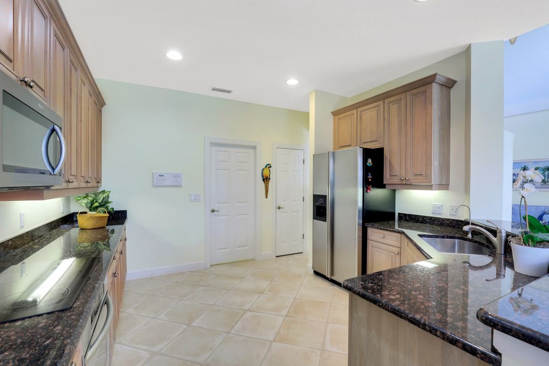 21990 Longleaf Trail Dr, Bonita Springs, FL 34135