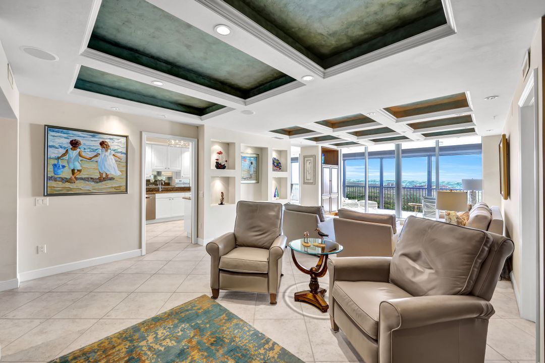 8960 Bay Colony Dr #1202, Naples, FL 34108