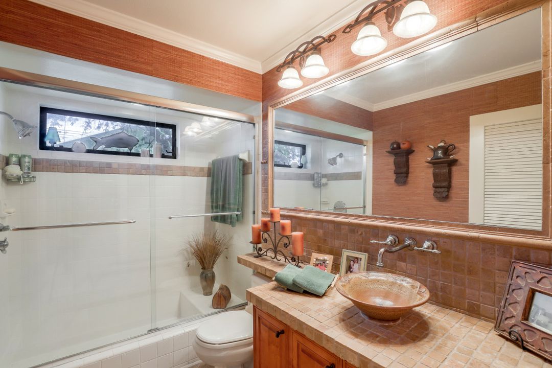 28419 Sombrero Dr, Bonita Springs, FL 34135