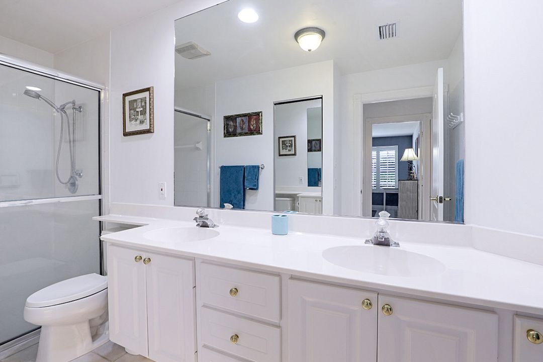 5641 Eleuthera Way, Naples, FL 34119