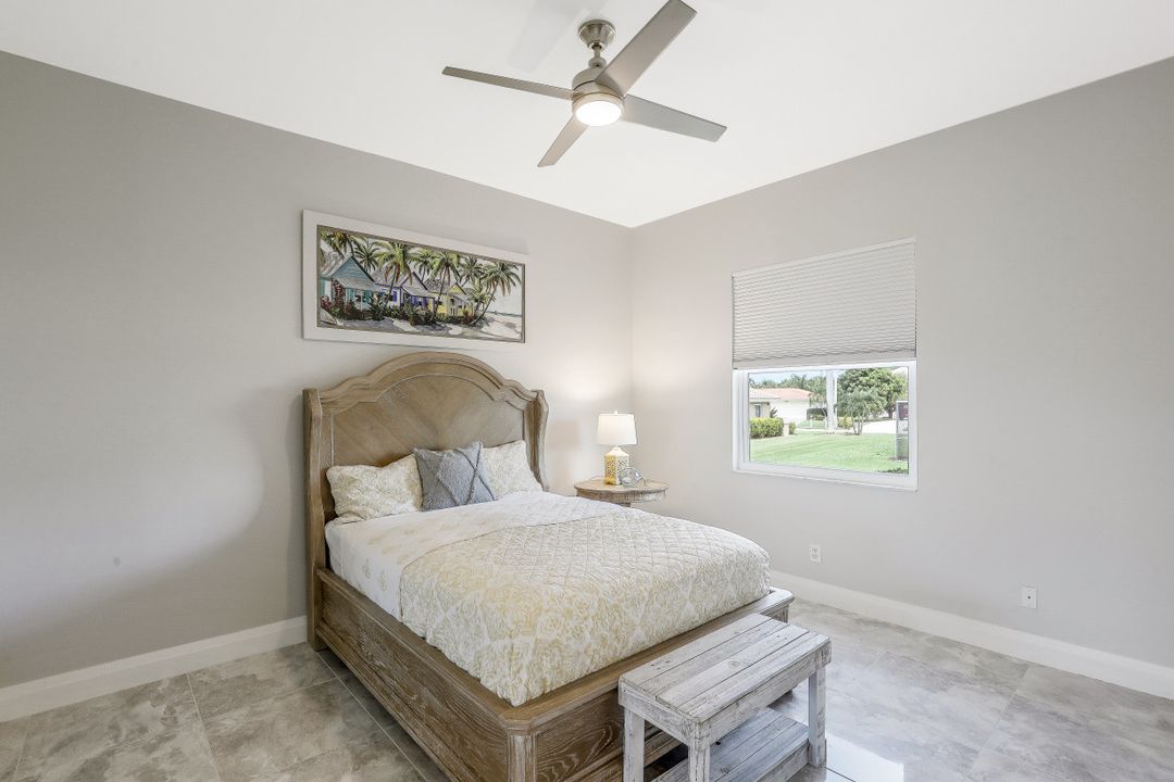 570 Elk Cir, Marco Island, FL 34145