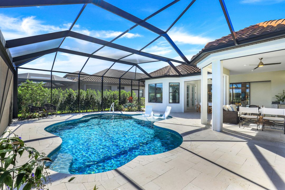9155 Trivoli Ter, Naples, FL 34119