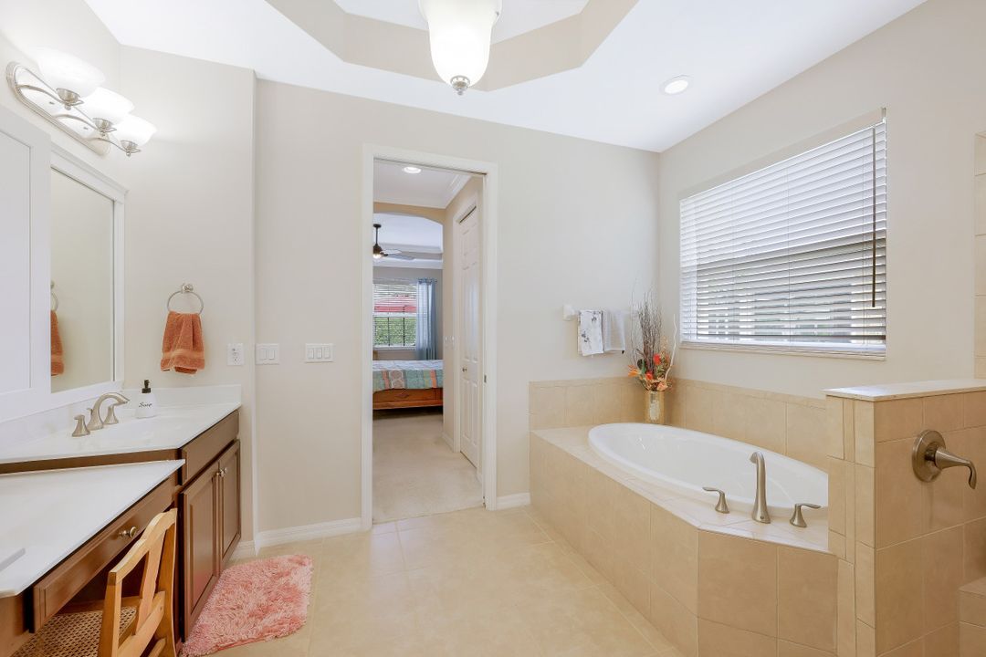 236 Destiny Cir, Cape Coral, FL 33990