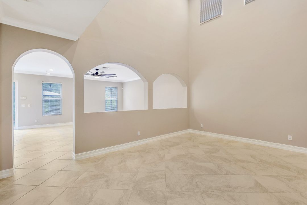 10237 S Silver Palm Dr, Estero, FL 33928