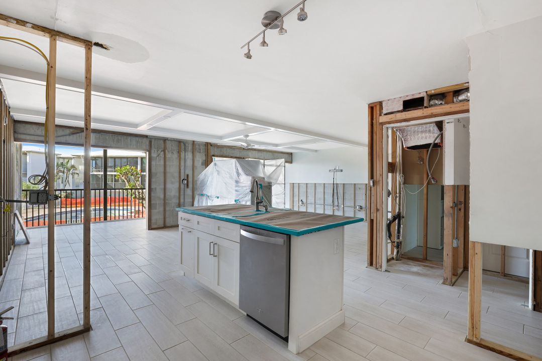 1341 Middle Gulf Dr #1A, Sanibel, FL 33957