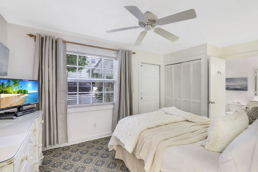 15300 Captiva Dr, Captiva, FL 33924