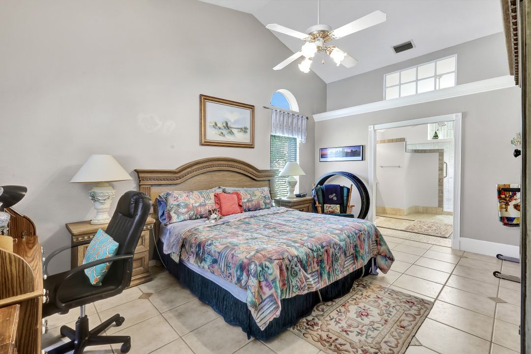 131 Plantation Cir, Naples, FL 34104