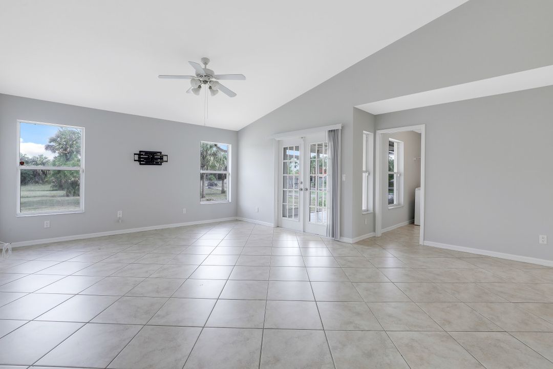 2665 27th Ave NE, Naples, FL 34120