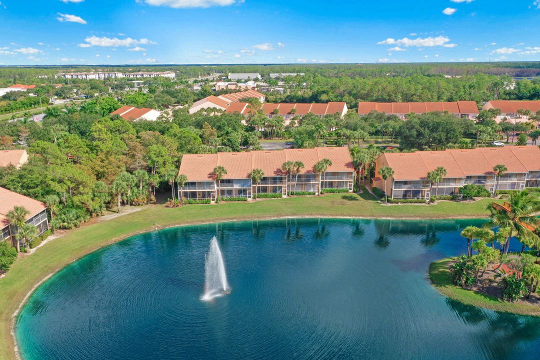 1615 Windy Pines Dr #5, Naples, FL 34112