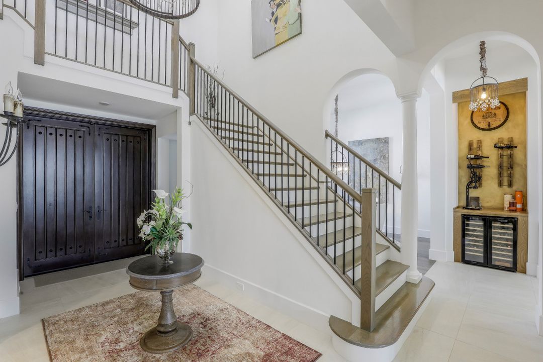 3202 Cullowee Ln, Naples, FL 34109