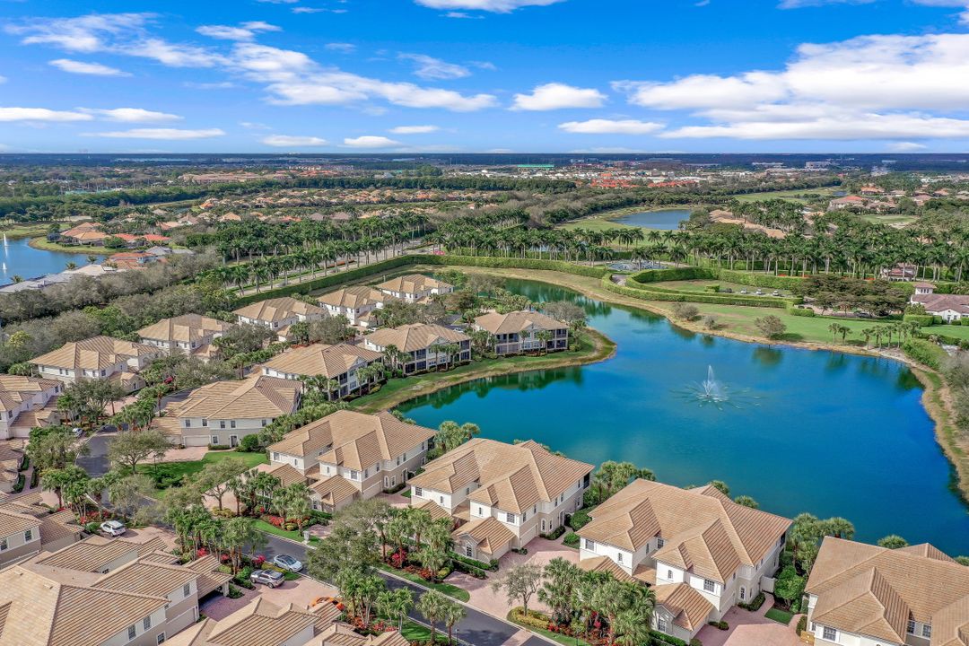 10095 Valiant Ct #201, Miromar Lakes, FL 33913