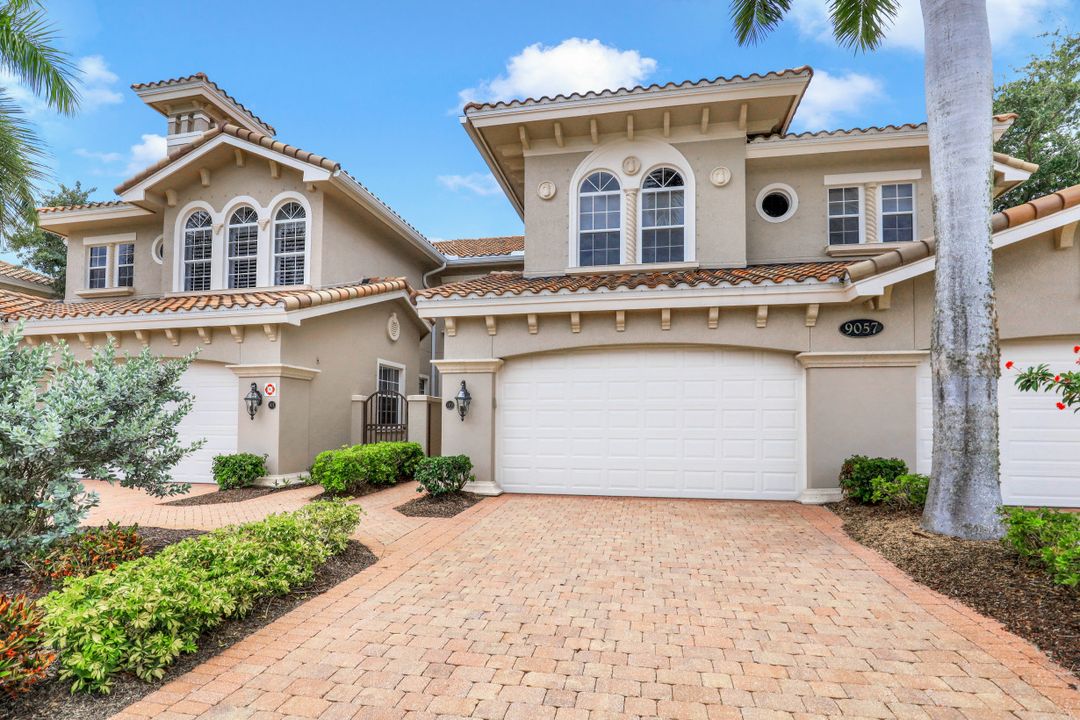 9057 Cherry Oaks Tr #102, Naples, FL 34114