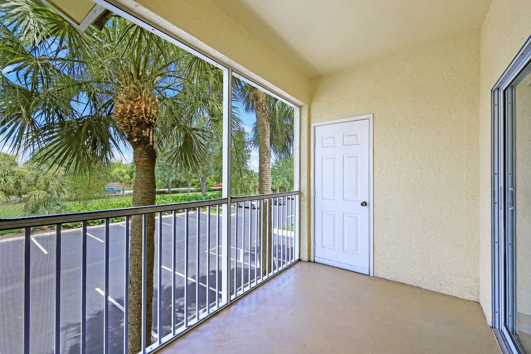 6490 Aragon Way #208, Fort Myers, FL 33966